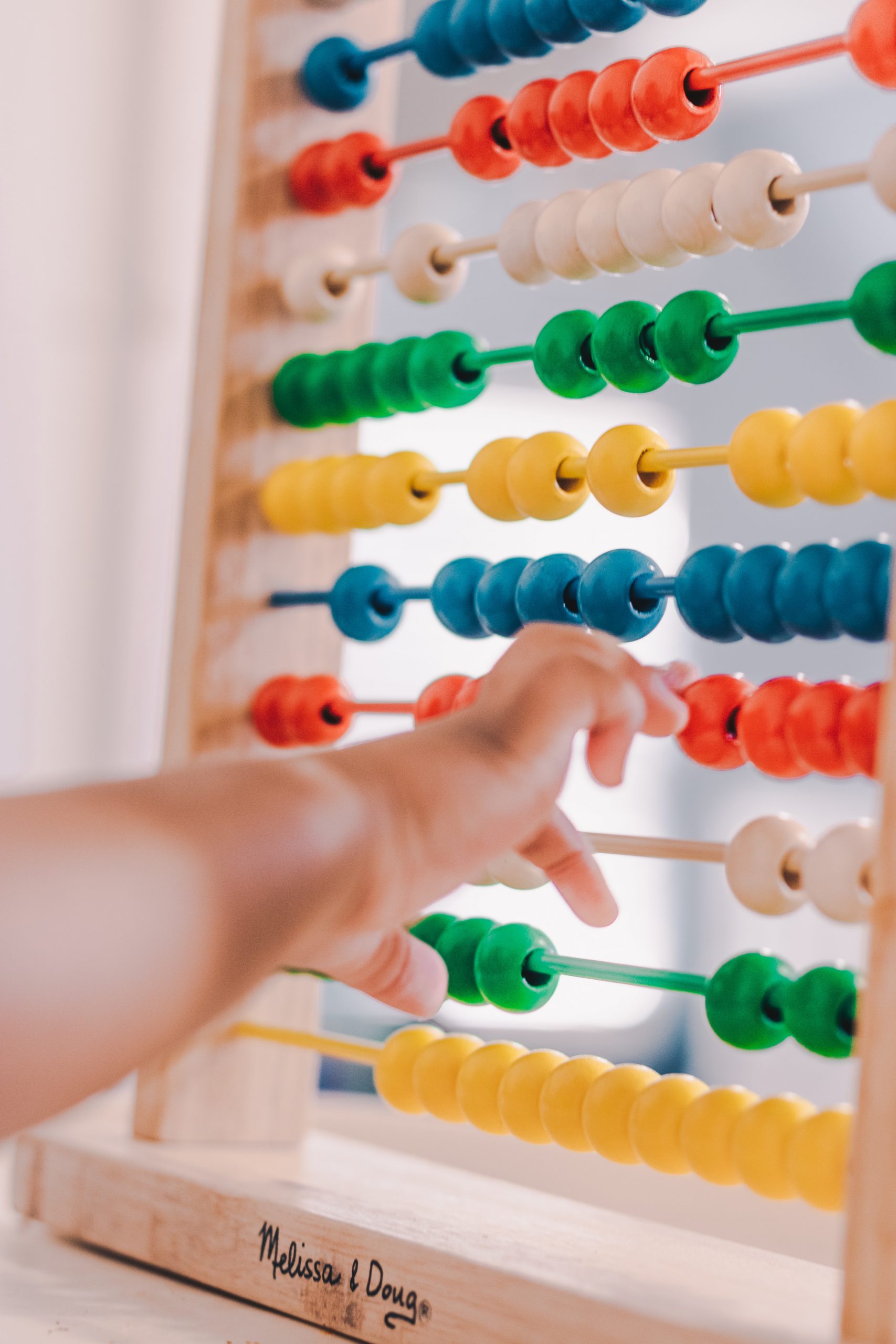 Atelier montessori unsplash